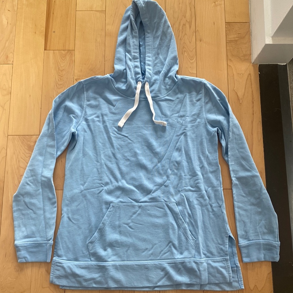 Light blue vineyard vines hoodie NEVER WORN